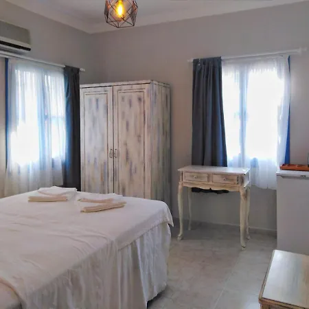 Mavibeyaz Bozcaada * Canakkale