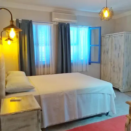 Mavibeyaz Bozcaada *