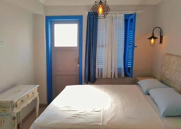 מלון Mavibeyaz Bozcaada צ'נקלה