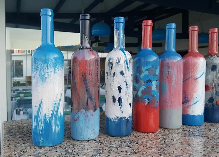 Mavibeyaz Bozcaada * צ'נקלה